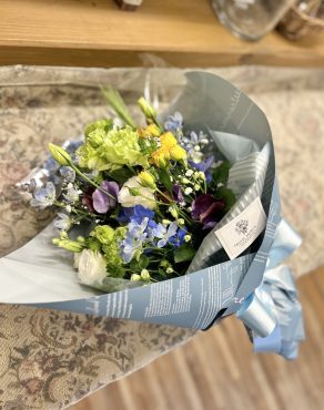 花束、アレンジメント・・・｜「フローリスト飾り屋」　（鹿児島県鹿児島市の花キューピット加盟店 花屋）のブログ
