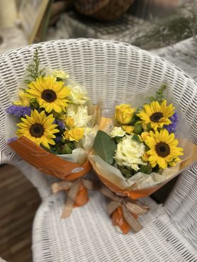 ミニブーケ・・・｜「フローリスト飾り屋」　（鹿児島県鹿児島市の花キューピット加盟店 花屋）のブログ