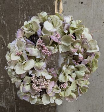 秋色紫陽花のドライリース｜「花かざり」　（大阪府大阪市城東区の花キューピット加盟店 花屋）のブログ