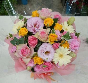 お誕生日お祝い♪生花アレンジメント☆｜「愛花」　（愛媛県松山市の花キューピット加盟店 花屋）のブログ