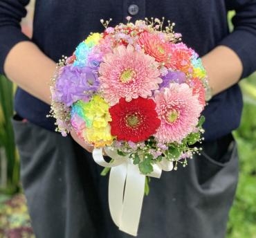ガーベラ　トルコギキョウ　クラッチブーケ♪｜「愛花」　（愛媛県松山市の花キューピット加盟店 花屋）のブログ