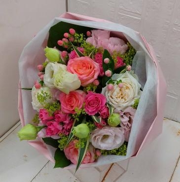 ＜ピンク系の可愛い花束をお届け＞三島市　フローラント｜「フローラント」　（静岡県三島市の花キューピット加盟店 花屋）のブログ