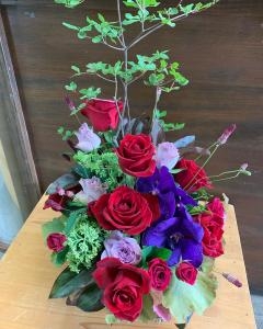 バンダを使ったアレンジメント｜「斎藤生花店」　（静岡県静岡市葵区の花キューピット加盟店 花屋）のブログ