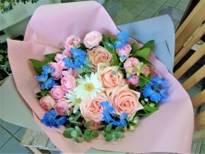お誕生日用ブーケ｜「緑花園」　（徳島県吉野川市の花キューピット加盟店 花屋）のブログ
