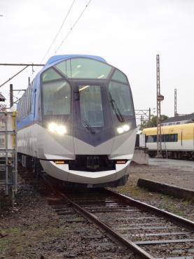 近鉄電車のイベントに行ってきました｜「ポピー」　（京都府八幡市の花キューピット加盟店 花屋）のブログ