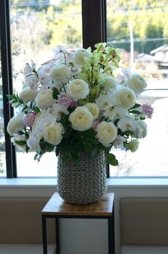 開院祝いのお花を配達しました　三島市　フローラント｜「フローラント」　（静岡県三島市の花キューピット加盟店 花屋）のブログ