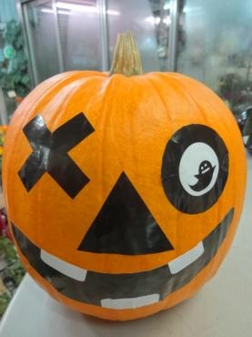 ハロウィンビッグかぼちゃ入荷しました!!｜「ポピー」　（京都府八幡市の花キューピット加盟店 花屋）のブログ