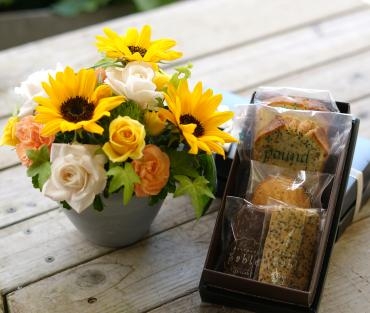 父の日＜お花と焼き菓子のセット商品＞三島市フローラント｜「フローラント」　（静岡県三島市の花キューピット加盟店 花屋）のブログ