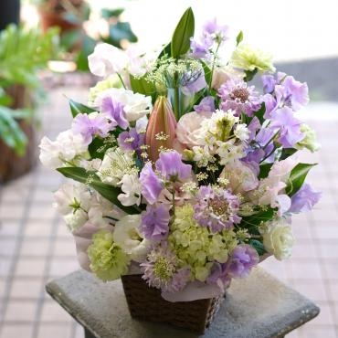 優しい色合い　御供アレンジメント　フローラント｜「フローラント」　（静岡県三島市の花キューピット加盟店 花屋）のブログ