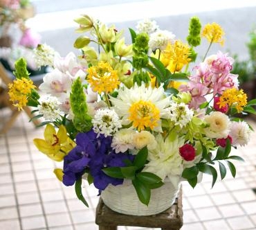 ＜御供＞明るい色合いでお届けしました　三島市フローラント｜「フローラント」　（静岡県三島市の花キューピット加盟店 花屋）のブログ