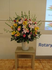 お誕生日に秋色アレンジ！｜「緑花園」　（徳島県吉野川市の花キューピット加盟店 花屋）のブログ