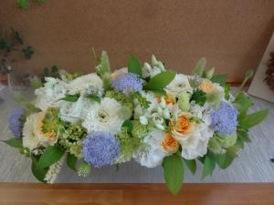 ホームパーティーの卓上花！｜「緑花園」　（徳島県吉野川市の花キューピット加盟店 花屋）のブログ