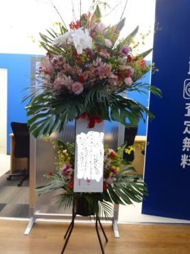 スタンド花とウチの猫｜「ポピー」　（京都府八幡市の花キューピット加盟店 花屋）のブログ