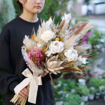 人気商品ドライフラワーブーケ　三島市フローラント｜「フローラント」　（静岡県三島市の花キューピット加盟店 花屋）のブログ
