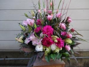 お店のオープンにアレンジのお届けです｜「緑花園」　（徳島県吉野川市の花キューピット加盟店 花屋）のブログ