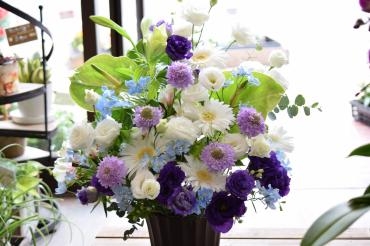 御供のアレンジメント｜「フラワーショップ花よど」　（熊本県天草市の花キューピット加盟店 花屋）のブログ