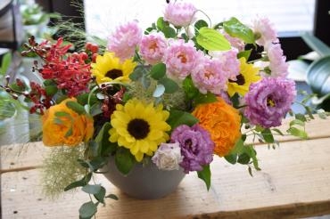 お祝いのアレンジメント｜「フラワーショップ花よど」　（熊本県天草市の花キューピット加盟店 花屋）のブログ