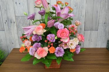 お誕生日のアレンジ♪｜「フラワーショップ花よど」　（熊本県天草市の花キューピット加盟店 花屋）のブログ