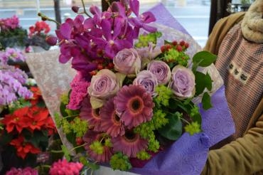 紫系の花束～天草市の花屋　フラワーショップ花よど～｜「フラワーショップ花よど」　（熊本県天草市の花キューピット加盟店 花屋）のブログ