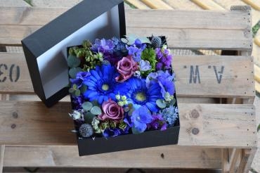 ブルーボックスアレンジ！｜「フラワーショップ花よど」　（熊本県天草市の花キューピット加盟店 花屋）のブログ