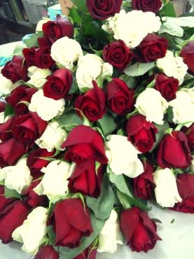 バラ６０本の花束!!!｜「ポピー」　（京都府八幡市の花キューピット加盟店 花屋）のブログ