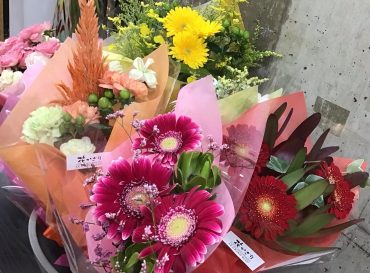ミニ花束｜「花かざり」　（大阪府大阪市城東区の花キューピット加盟店 花屋）のブログ