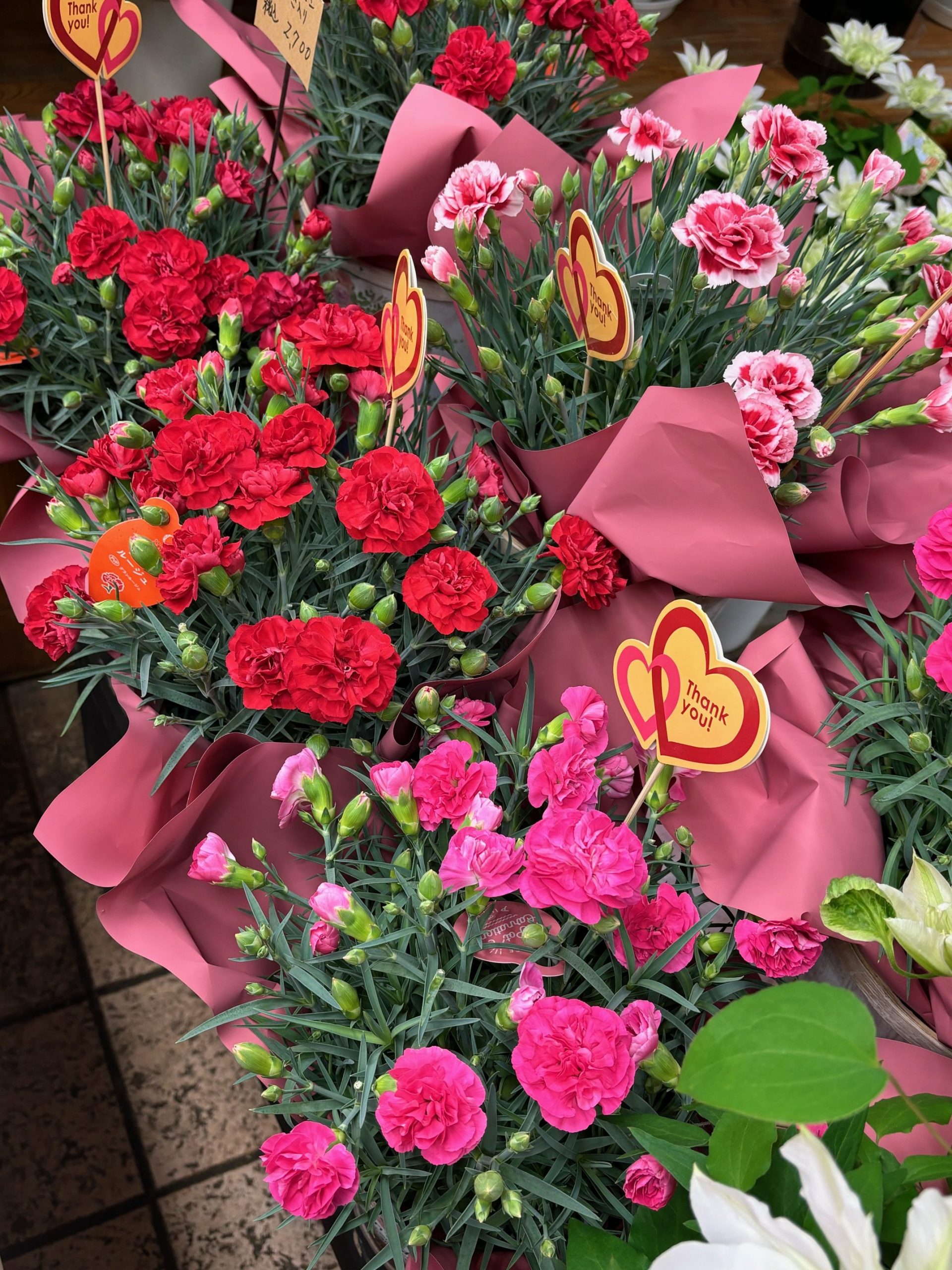 母の日のフラワーギフト販売中｜「フラワーショップはなまつ」　（京都府宇治市の花キューピット加盟店 花屋）のブログ