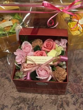 BOXフラワー　＆　多肉植物たち　etc・・・｜「フローリスト飾り屋」　（鹿児島県鹿児島市の花キューピット加盟店 花屋）のブログ