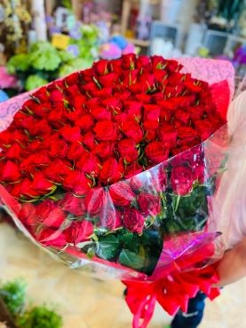 108本の赤バラの花束　プロポーズ｜「彩季舎」　（群馬県高崎市の花キューピット加盟店 花屋）のブログ