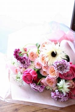 結婚記念日の花束｜「アライ花店」　（山形県山形市の花キューピット加盟店 花屋）のブログ