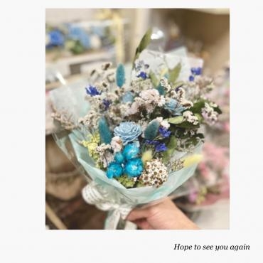 夏には　ドライフラワーブーケも素敵です♪｜「フローリスト飾り屋」　（鹿児島県鹿児島市の花キューピット加盟店 花屋）のブログ