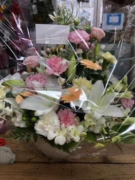 御供アレンジだけど・・・「難波ナーセリー」（岡山県倉敷市の花屋）のギャラリー写真
