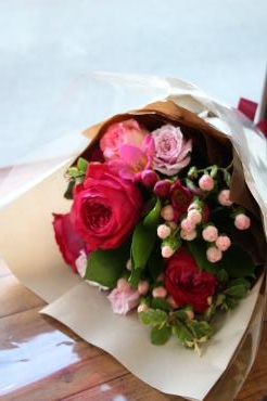 今日の花束｜「アライ花店」　（山形県山形市の花キューピット加盟店 花屋）のブログ