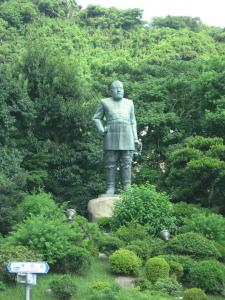 配達中に”西郷さん”と　目が合いました・・・？｜「フローリスト飾り屋」　（鹿児島県鹿児島市の花キューピット加盟店 花屋）のブログ