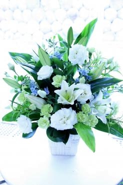 お供え用アレンジ｜「アライ花店」　（山形県山形市の花キューピット加盟店 花屋）のブログ