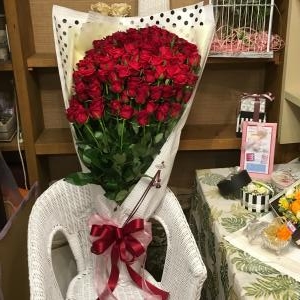 花束　＆　アレンジメント　笑顔を運んでくれますよ✿✿✿｜「フローリスト飾り屋」　（鹿児島県鹿児島市の花キューピット加盟店 花屋）のブログ