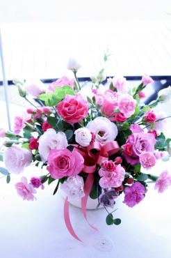 ピンク系の御祝アレンジ｜「アライ花店」　（山形県山形市の花キューピット加盟店 花屋）のブログ