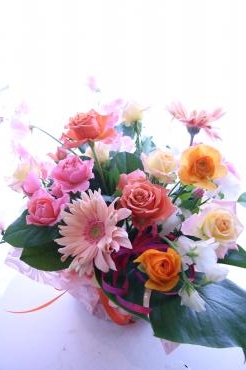 お誕生日アレンジ｜「アライ花店」　（山形県山形市の花キューピット加盟店 花屋）のブログ