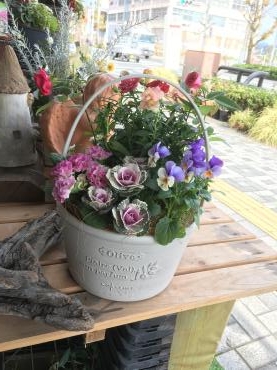新年によせて・・・｜「フローリスト飾り屋」　（鹿児島県鹿児島市の花キューピット加盟店 花屋）のブログ