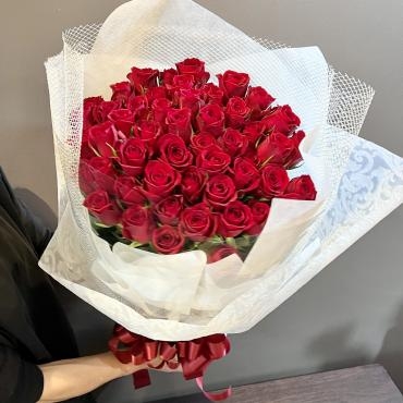 赤バラ50本の花束｜「銀座ニューフラワー」　（東京都中央区の花キューピット加盟店 花屋）のブログ