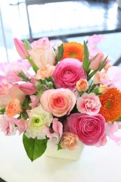 お誕生日アレンジ♪｜「アライ花店」　（山形県山形市の花キューピット加盟店 花屋）のブログ