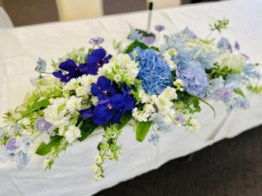 記者会見用　アレンジメント｜「彩季舎」　（群馬県高崎市の花キューピット加盟店 花屋）のブログ