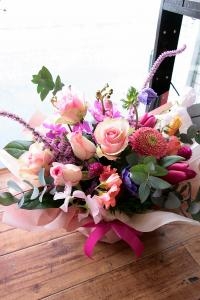 結婚記念日のお祝いアレンジ｜「アライ花店」　（山形県山形市の花キューピット加盟店 花屋）のブログ