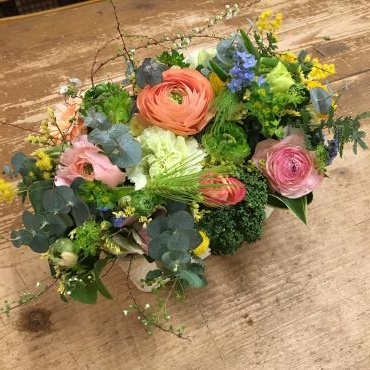 花束　アレンジご注文大変多い一日でした～～～｜「フローリスト飾り屋」　（鹿児島県鹿児島市の花キューピット加盟店 花屋）のブログ