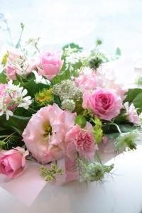 ピンク系お誕生日アレンジ｜「アライ花店」　（山形県山形市の花キューピット加盟店 花屋）のブログ