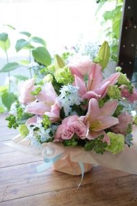 お誕生日アレンジ｜「アライ花店」　（山形県山形市の花キューピット加盟店 花屋）のブログ