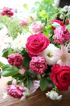 華やかアレンジ｜「アライ花店」　（山形県山形市の花キューピット加盟店 花屋）のブログ