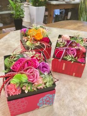 和modernアレンジ｜「フローリスト飾り屋」　（鹿児島県鹿児島市の花キューピット加盟店 花屋）のブログ