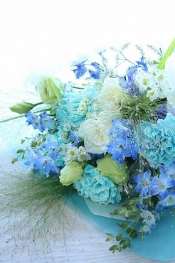 今日のお誕生日用花束♪｜「アライ花店」　（山形県山形市の花キューピット加盟店 花屋）のブログ