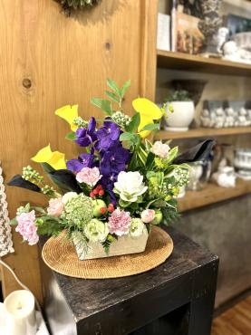 お祝いのアレンジメント＆　花束｜「フローリスト飾り屋」　（鹿児島県鹿児島市の花キューピット加盟店 花屋）のブログ